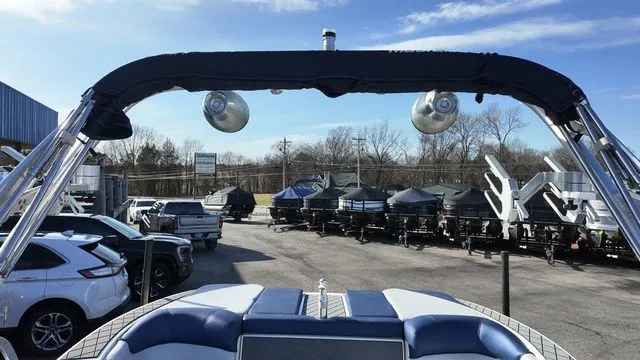 Slide: The Image of MasterCraft X30 2015 - 17