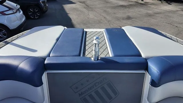 Slide: The Image of MasterCraft X30 2015 - 18