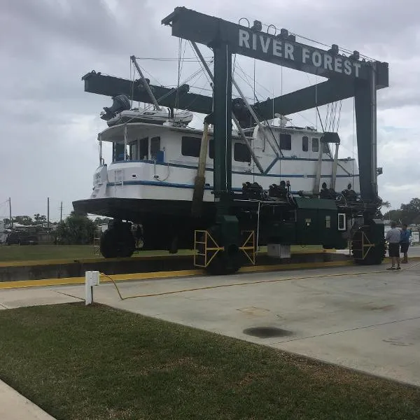 Slide: The Image of Custom A.E. Hingle Long Range STEEL Trawler 1973 - 4
