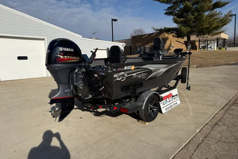 Slide: The Image of 2022 G3 Angler V17 T boat with Yamaha Vmax engine on a trailer. - 7