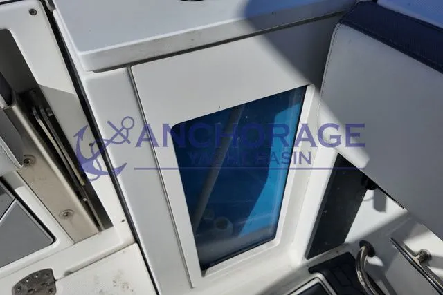 Slide: The Image of Blackfin 272 CC 2019 - 12