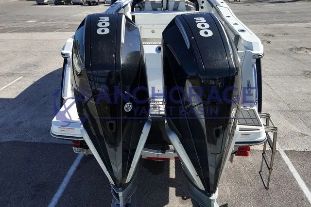 Slide: The Image of Blackfin 272 CC 2019 - 14