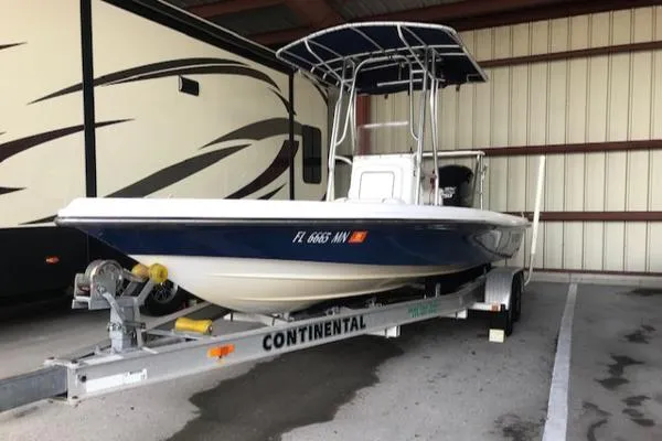 Slide: The Image of Shearwater 2200 Coastal 2004 - 2