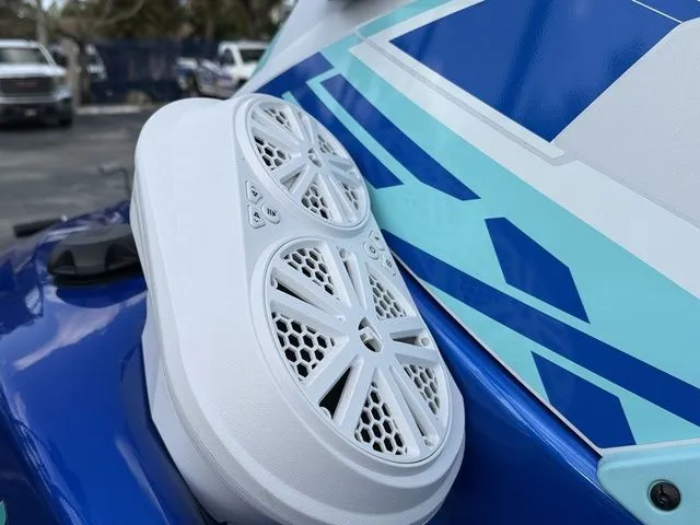 Slide: The Image of Yamaha EX 2022 - 6