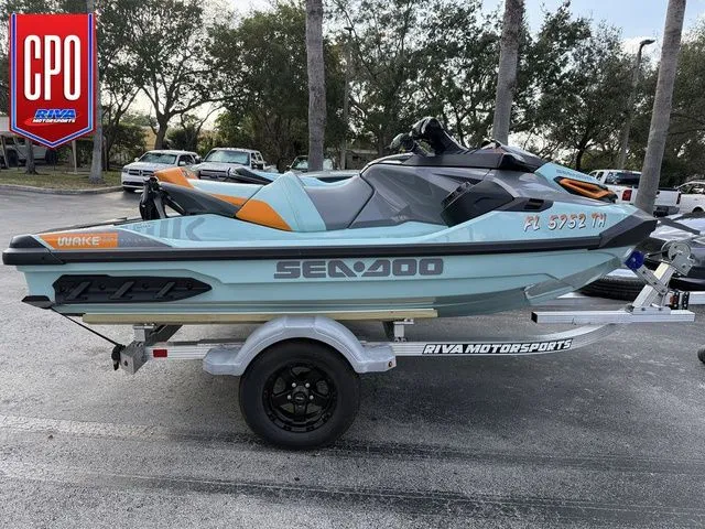 The Image of Sea-Doo Wake 2022 - 1