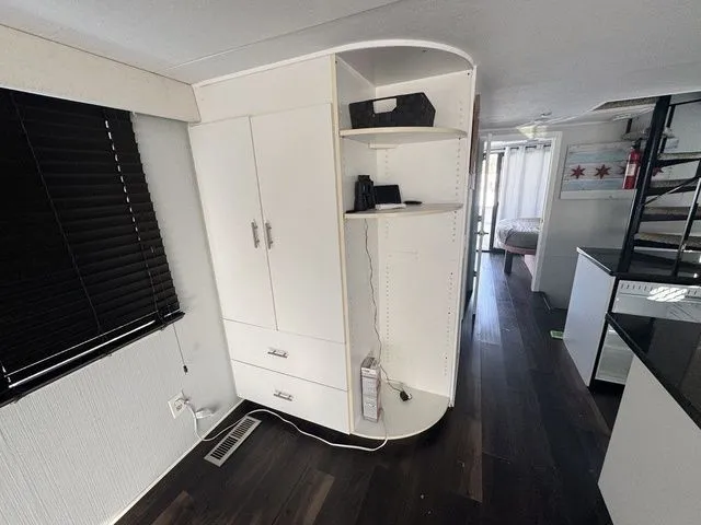 Slide: The Image of Skipperliner 510 Inter-Coastal Motoryacht 1994 - 27