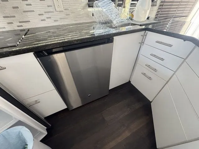 Slide: The Image of Skipperliner 510 Inter-Coastal Motoryacht 1994 - 29