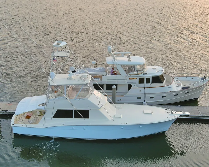 Slide: The Image of Hatteras Convertible Sportsfish 1985 - 0