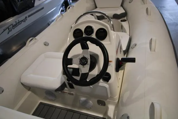 Slide: The Image of Zodiac Yachtline 490 2021 - 7