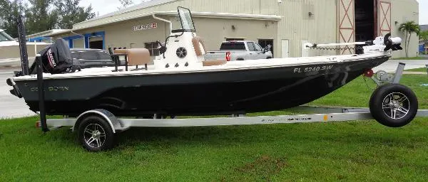 Slide: The Image of Sea Born FX21 Bay 2020 - 0