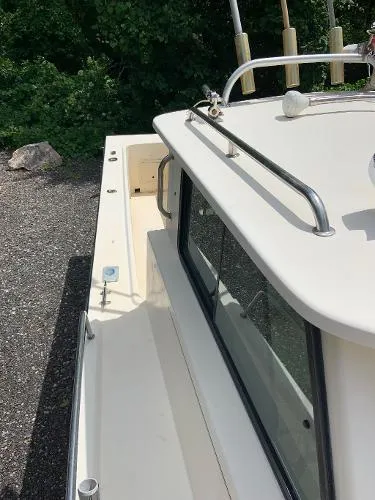Slide: The Image of Parker Marine 2520 Deep Vee Sport Cabin 1998 - 7