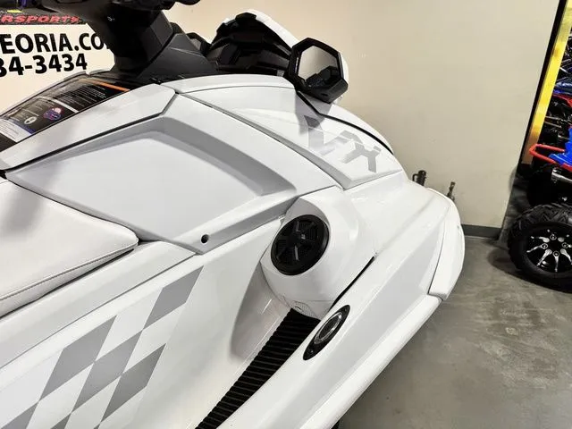 Slide: The Image of Yamaha VX Cruiser HO 2023 - 12