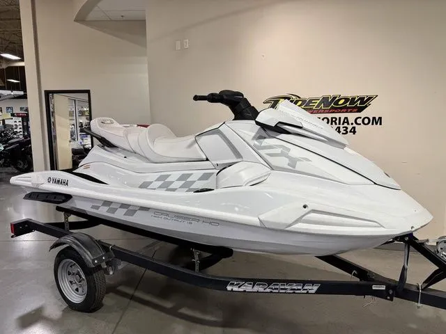 Slide: The Image of Yamaha VX Cruiser HO 2023 - 5