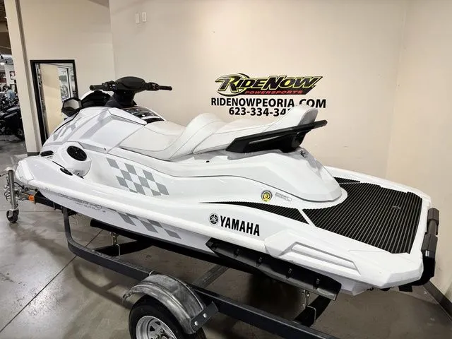 Slide: The Image of Yamaha VX Cruiser HO 2023 - 9