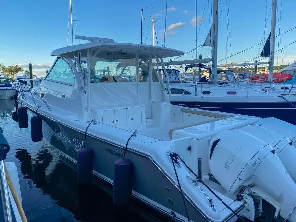 Slide: The Image of Pursuit OS 385 Offshore 2017 - 6
