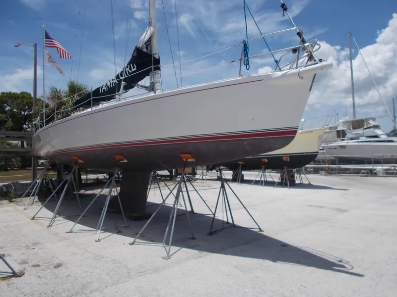 Slide: The Image of J Boats J/120 1994 - 1