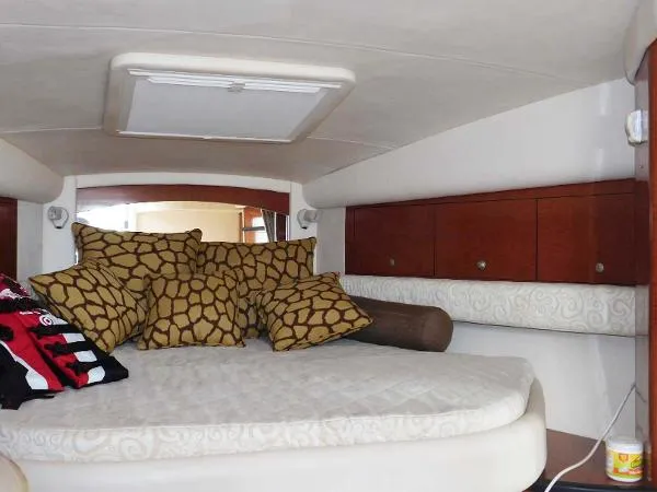 Slide: The Image of Sea Ray 340 Sundancer 2005 - 11