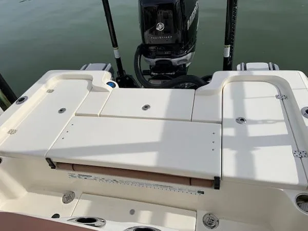 Slide: The Image of Shearwater 25LTD 2020 - 3