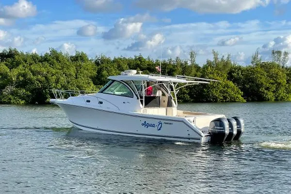 Slide: The Image of Pursuit OS 385 Offshore 2016 - 1