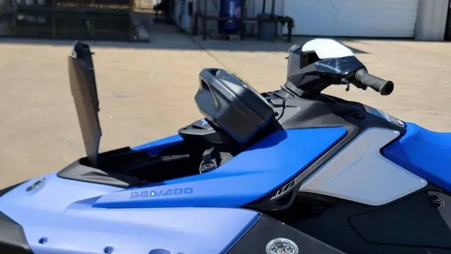 Slide: The Image of Sea-Doo Spark for 2 2025 - 10