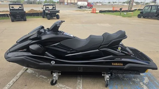 Slide: The Image of Yamaha FX Limited SVHO 2026 - 13