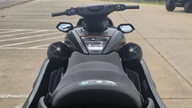 Slide: The Image of Yamaha FX Limited SVHO 2026 - 16