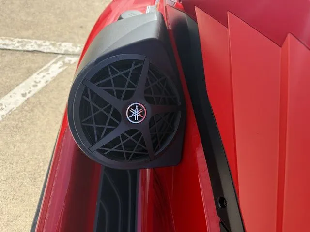 Slide: The Image of Yamaha GP SVHO 2026 - 25