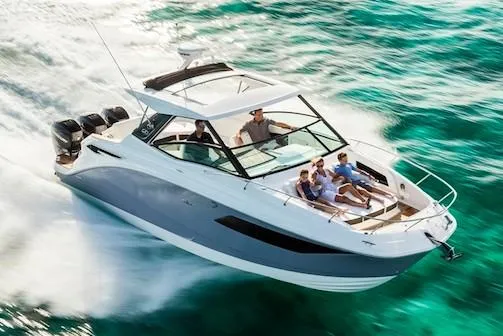 Slide: The Image of Sea Ray Sundancer 320 OB 2021 - 0