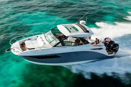 Slide: The Image of Sea Ray Sundancer 320 OB 2021 - 1