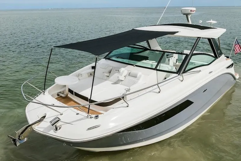 Slide: The Image of Sea Ray Sundancer 320 OB 2021 - 6