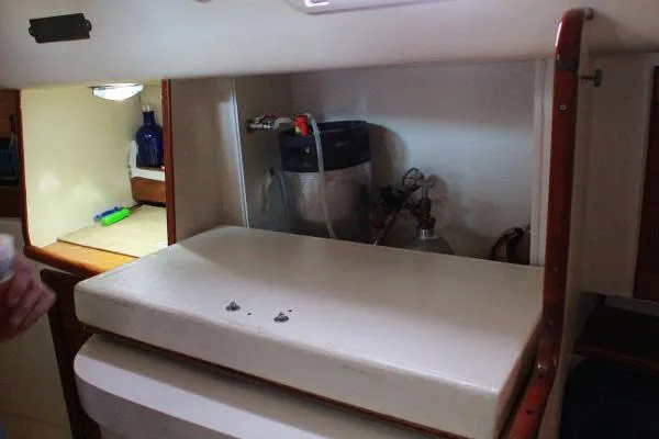 Slide: The Image of Morgan 46 Pilothouse Motorsailer 1978 - 10
