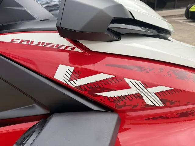 Slide: The Image of Yamaha VX Cruiser 2026 - 24