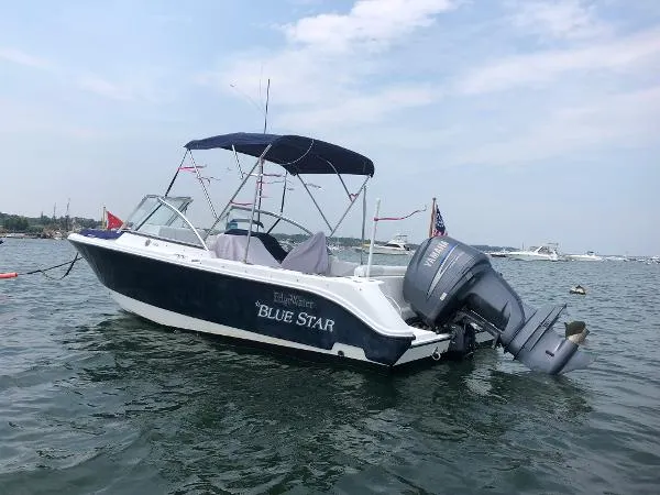 Slide: The Image of Edgewater 205 CX 2010 - 3