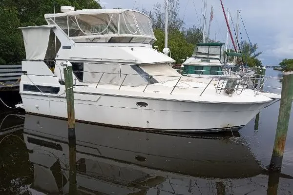 Slide: The Image of Carver Yachts 3607 Aft Cabin 1991 - 0