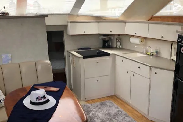Slide: The Image of Silverton 41 Aft Cabin 1997 - 7