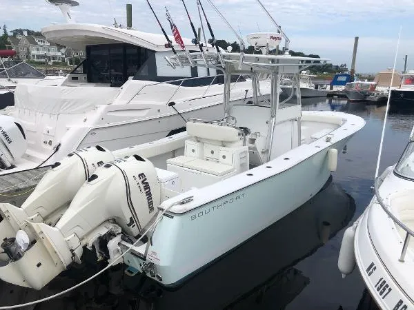Slide: The Image of Southport 26 Center Console 2010 - 0