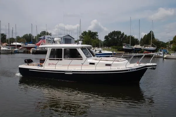 Slide: The Image of Fox Island Thirty - Sedan Cruiser 2005 - 0