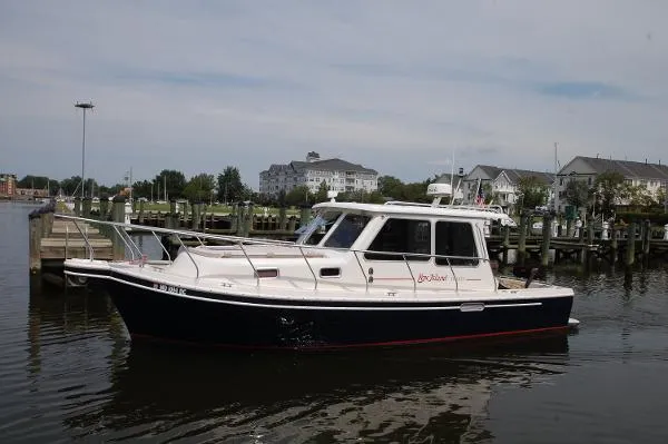 Slide: The Image of Fox Island Thirty - Sedan Cruiser 2005 - 1