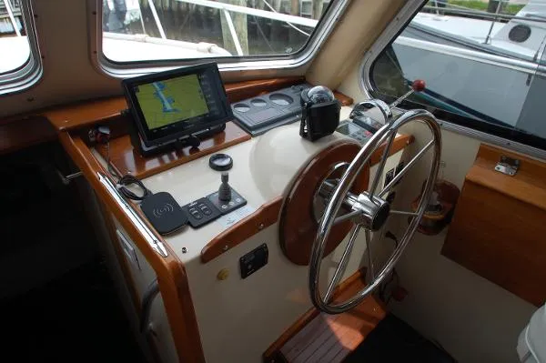 Slide: The Image of Fox Island Thirty - Sedan Cruiser 2005 - 7