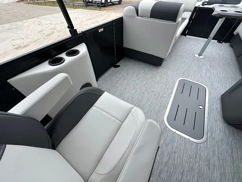 Slide: The Image of Bennington 22 S SWINGBACK 2026 - 20