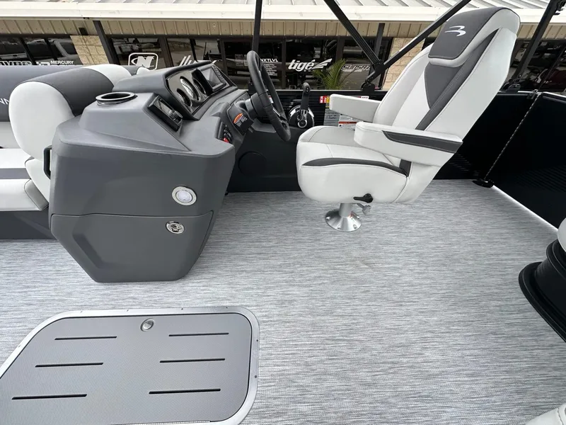 Slide: The Image of Bennington 22 S SWINGBACK 2026 - 35