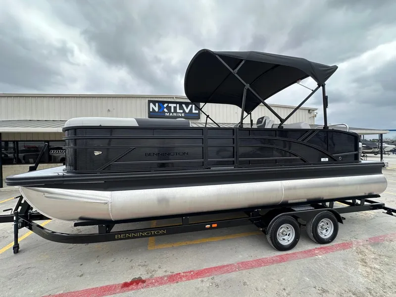 Slide: The Image of Bennington 22 S SWINGBACK 2026 - 9