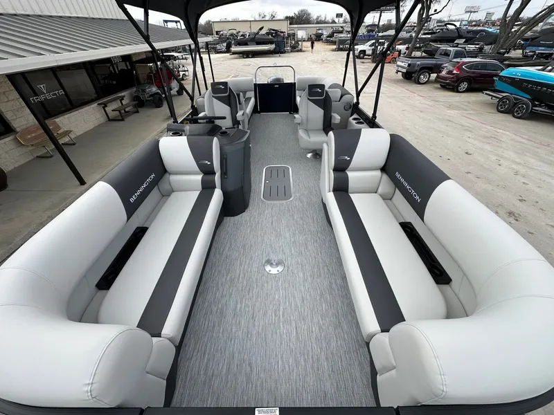 Slide: The Image of Interior view of 2026 Bennington 22 S STERN RADIUS boat. - 23