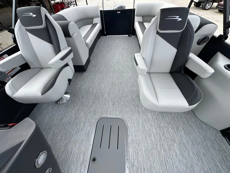 Slide: The Image of Interior of 2026 Bennington 22 S STERN RADIUS with luxurious seating. - 28