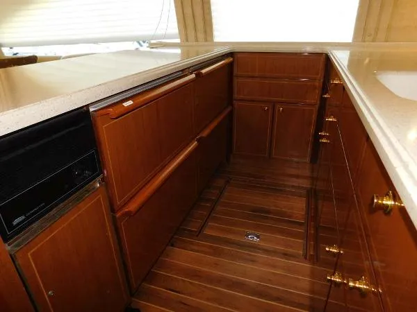 Slide: The Image of Ocean 50 Super Sport 2005 - 8