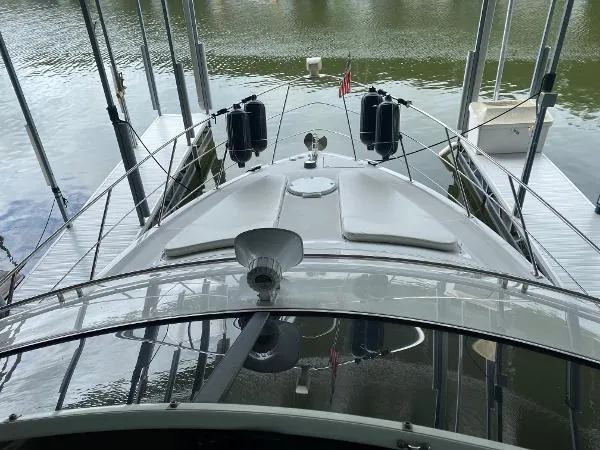 Slide: The Image of Carver Yachts 396 Motor Yacht 2000 - 6