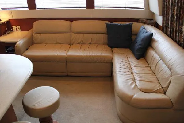 Slide: The Image of Carver Yachts 53 Voyager 1998 - 2