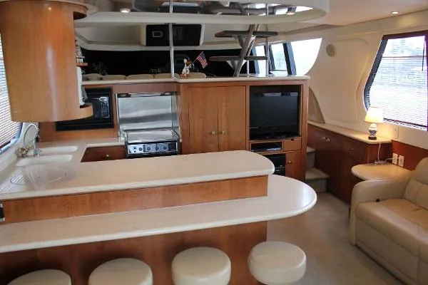 Slide: The Image of Carver Yachts 53 Voyager 1998 - 5