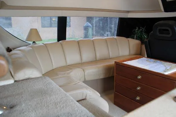 Slide: The Image of Carver Yachts 53 Voyager 1998 - 8