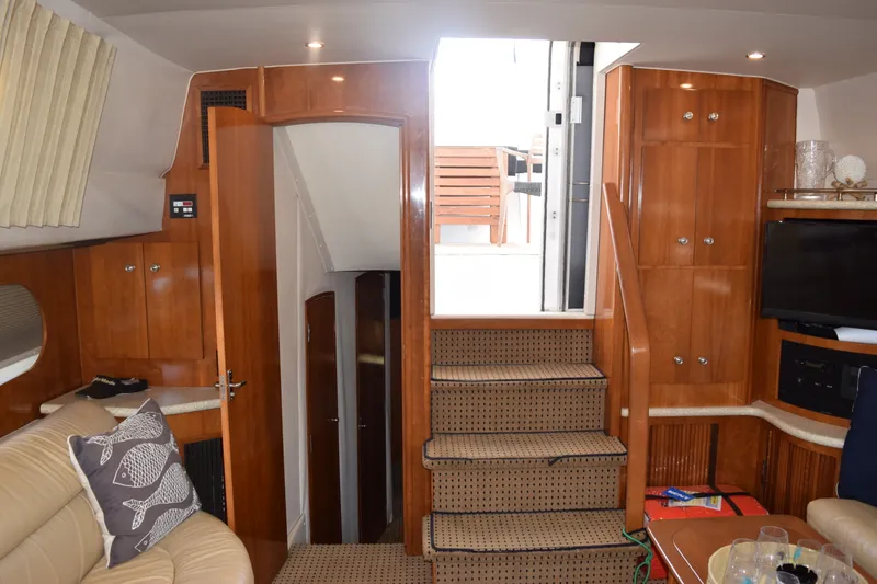 Slide: The Image of Carver Yachts 396 Motor Yacht 2000 - 9